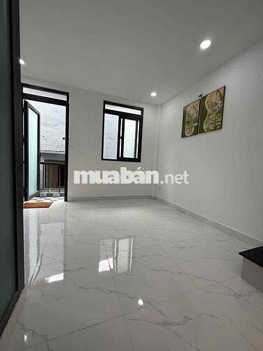BÁN NHÀ MỚI 2 LẦU - HẺM 657 BA ĐÌNH, P9,Q8