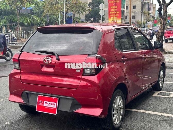 Toyota Wigo 2024 G 1.2 AT - Số Tự Động màu đỏ