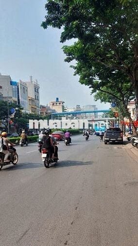 Bán đất phố Nguyễn Văn Cừ 70m2, chỉ hơn 6 t.ỷ, ngõ nông,gần ô tô tránh
