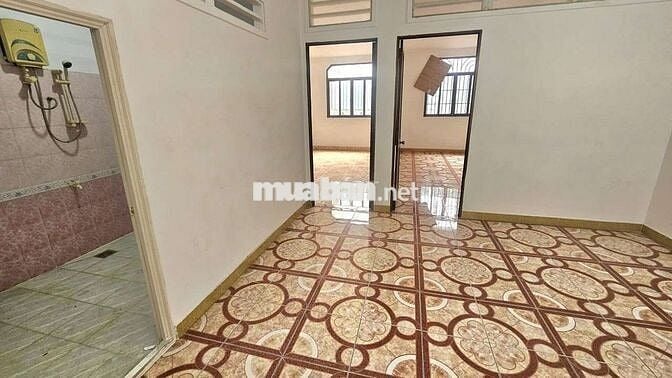 MẶT TIỀN 6X20, 1TRỆT 1LẦU, 3PN 3WC. SUỐT RỘNG