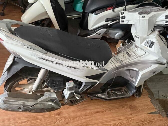 Airblade máy móc êm zinn