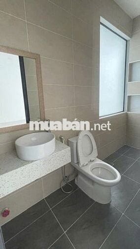 Cần cho thuê nhà góc 2MT Đường Phan Xích Long P.2 Q.Phú Nhuận