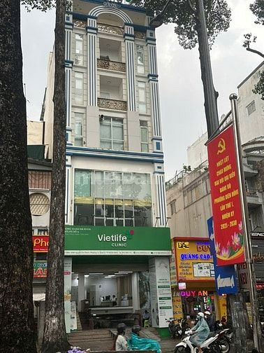 Cho Thuê Nguyên Căn Mặt Tiền 7m Khu Biệt Thự Sadeco Ven Sông  Quận 7. 