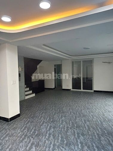 Cho Thuê Nguyên Căn Mặt Tiền 7m Khu Biệt Thự Sadeco Ven Sông  Quận 7. 