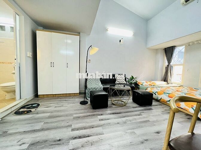 CĂN HỘ DUPLEX mặt tiền đường Khánh Hội QUẬN 4 - gần Quận 1