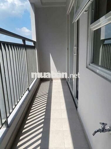 Cho thuê căn hộ LAVITA CHARM 2PN nhà trống giá 10,5 triệu