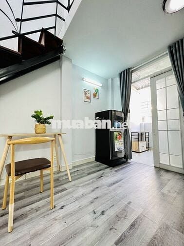 CĂN HỘ DUPLEX mặt tiền đường Khánh Hội QUẬN 4 - gần Quận 1