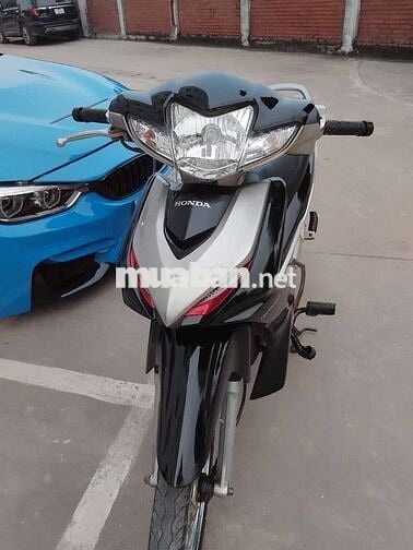 Xe đời mới 2012.chính hãng Honda.còn mới toanh