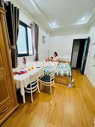 STUDIO CAO CẤP Tôn Thất Thuyết,  gần ĐH Luật Q4 full nt