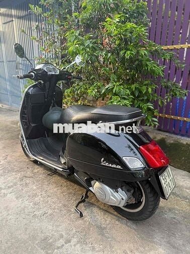 Vespa GTS Super 4vie nhập khẩu ý