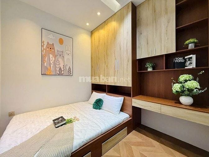 Không tin nổi! Nhà trung tâm Q3_Lê Văn Sỹ_44m_SHR_lh0974945908 sang