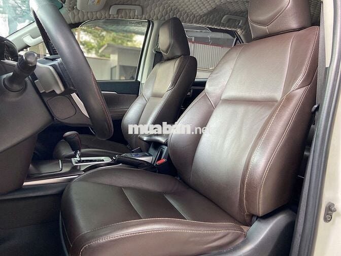 Fortuner 2019 2.7V AT - Máy xăng AT - Giá còn giảm