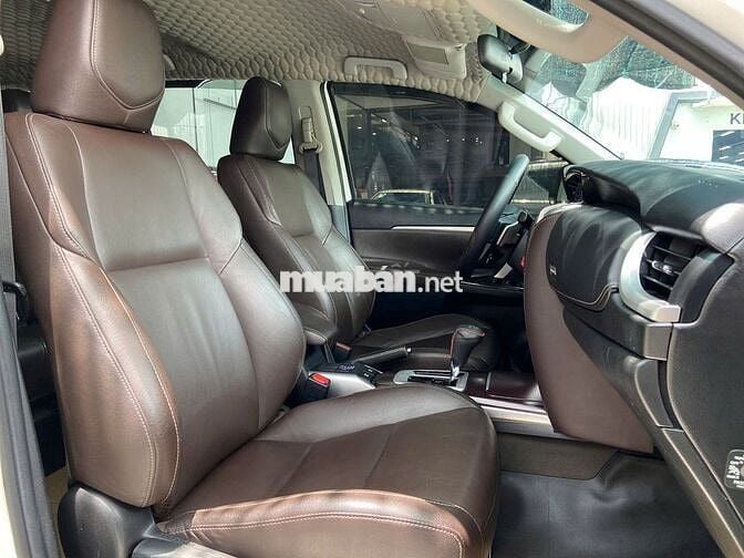 Fortuner 2019 2.7V AT - Máy xăng AT - Giá còn giảm