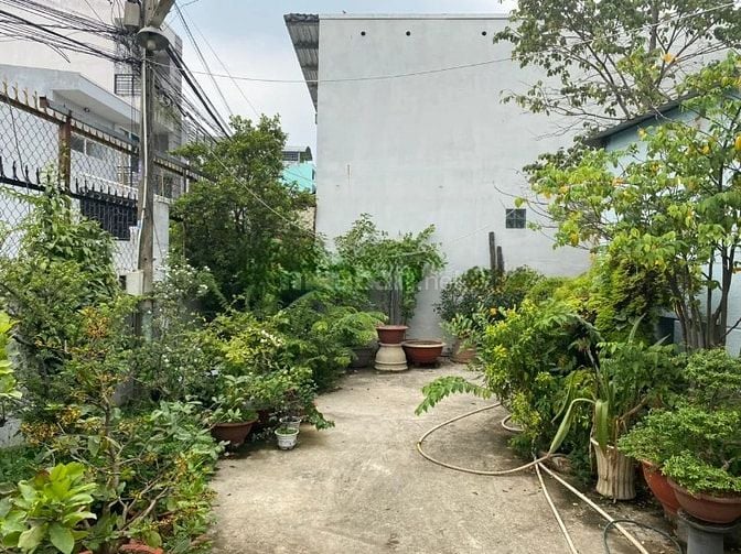 Bán đất tặng Biệt thự sân vườn 340m². Hẻm lớn Bưng Ông Thoàn, Q9 cũ