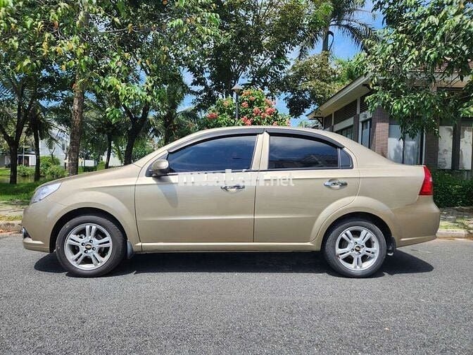 Chevrolet Aveo 2015 số sàn