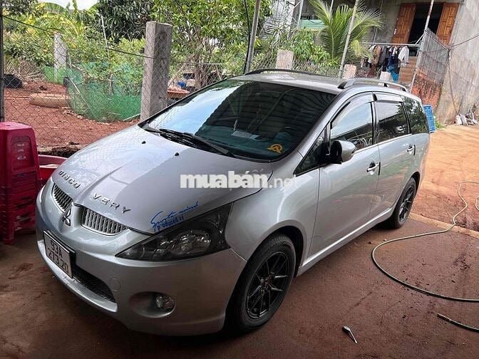 Mitsubishi Grandis 2005 2.4 AT - 200000 km