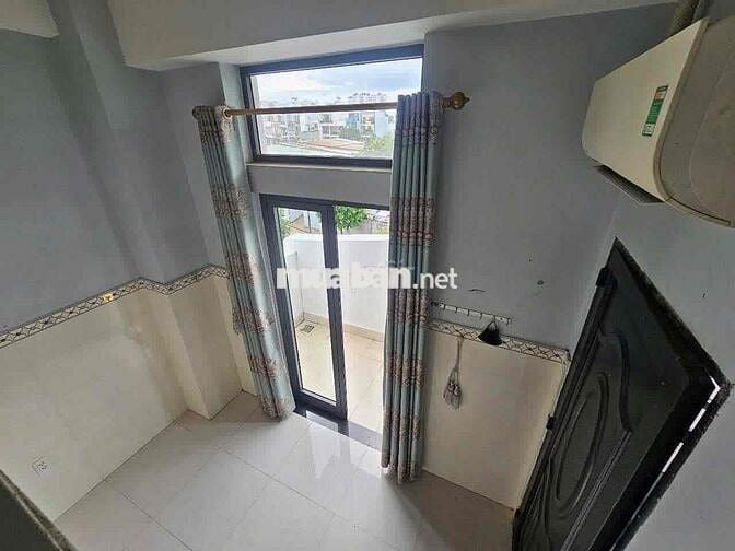 🏡CHO THUÊ PHÒNG TRỌ GÁC DUPLEX BAN CÔNG FULL NỘI THẤT CÁCH UEH 400M 🔥