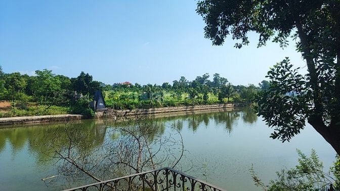 Đất HN view hồ giá chỉ vài triệu 1 mét vuông, 40 phút lái xe