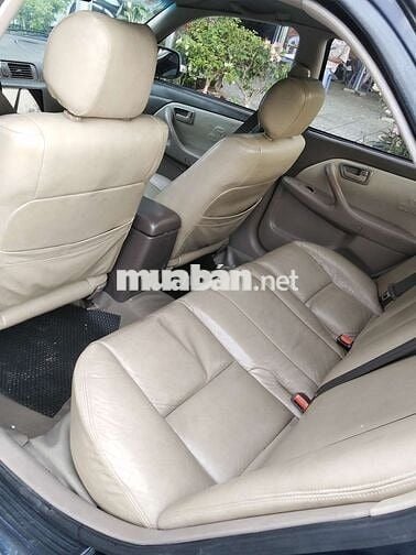 Bán xe 5 chỗ Camry đời 1999, kiểm mới