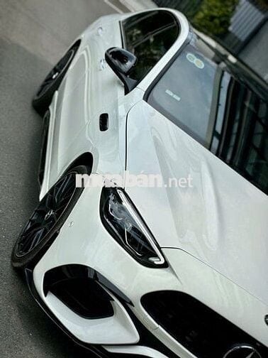 Mercedes Benz C200 Plus 2022 - 15000 km