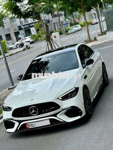 Mercedes Benz C200 Plus 2022 - 15000 km
