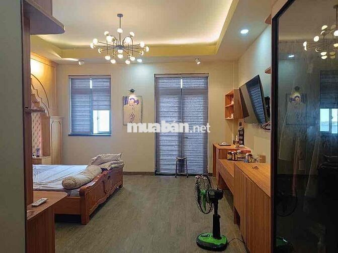 Mã Lò 140m2, 3 tầng, Dt: 7 x  22, Giá: 8.2 tỷ Bình Tân