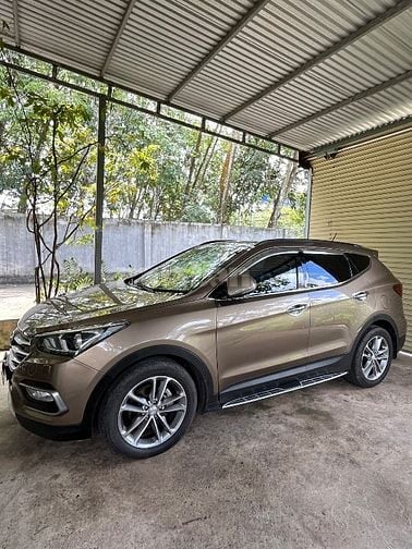 Hyundai santafe 2017 2.2 crdi AT 4WD- 92000km