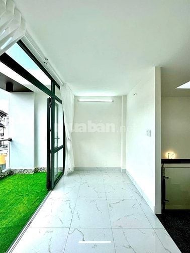 Nhà 4 x 11,5 đúc 1 trệt 2 lầu hẻm 4m đường Phạm Văn chiêu p8 gò vấp 