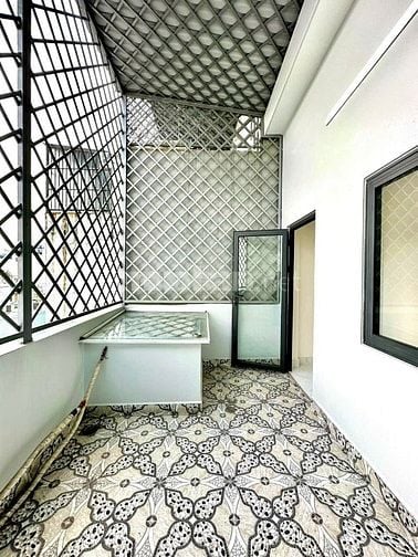 Nhà 4 x 11,5 đúc 1 trệt 2 lầu hẻm 4m đường Phạm Văn chiêu p8 gò vấp 