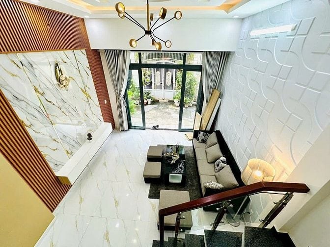 Nhà 4 x 11,5 đúc 1 trệt 2 lầu hẻm 4m đường Phạm Văn chiêu p8 gò vấp 