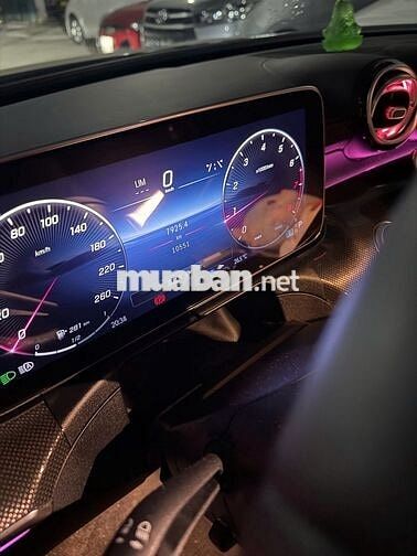 Mercedes Benz AMG 2022  - 10000 km