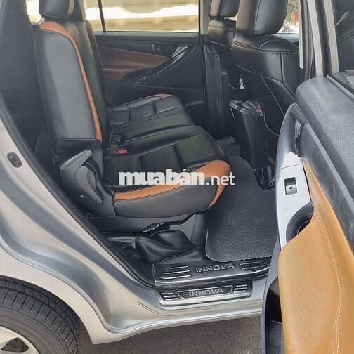 Toyota Innova 2017 2.0E - 79000 km gia đình