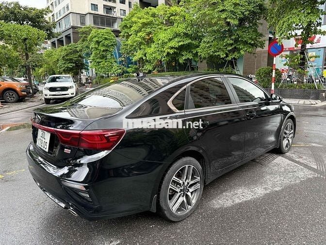 Kia Cerato 2019 2.0 AT Premium