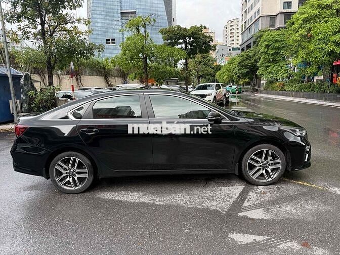Kia Cerato 2019 2.0 AT Premium