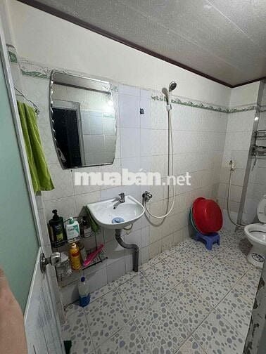 Phòng trọ nữ đường Cách Mạng T8, Quận 10 - Chỉ nữ thuê, vào ở liền