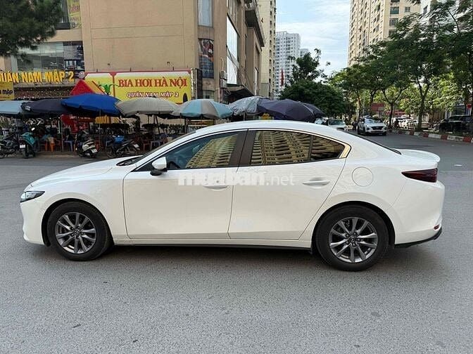 Mazda 3 2022 1.5L Luxury