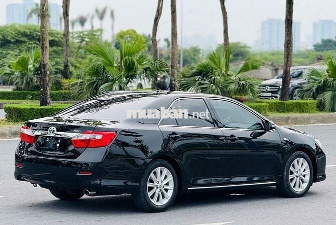 Toyota Camry 2.5G 2014 tên tư nhân