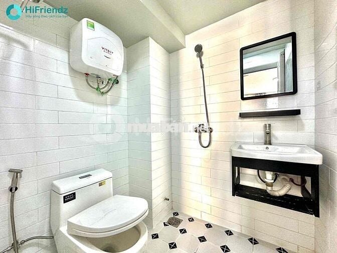 Cho Thuê Căn Studio Cửa Sổ Trời Máy Giặt Riêng Full NT Ngay ĐH UEH Q10