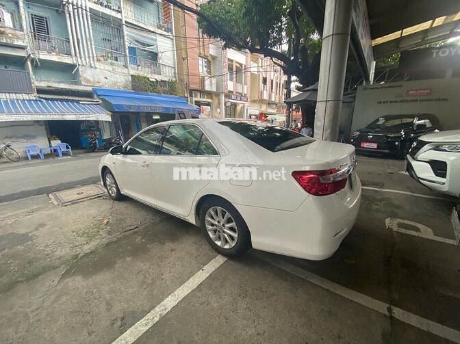 Toyota Camry 2014 2.0E - 135000 km