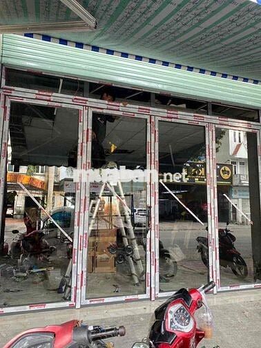 Nhà mặt tiền đường N2 khu sầm uất nhất Dĩ an sát Vincom