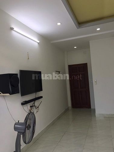  Bán nhà mới hẻm 827/52/ Tỉnh Lộ 10, DT 4 x 17m, 3.5 tấm, 7 tỷ.
