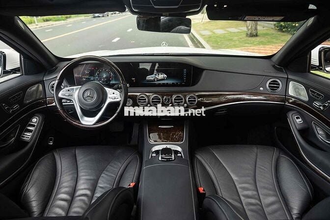 Mercedes S450L Đklđ 2018- Trả trước 400tr