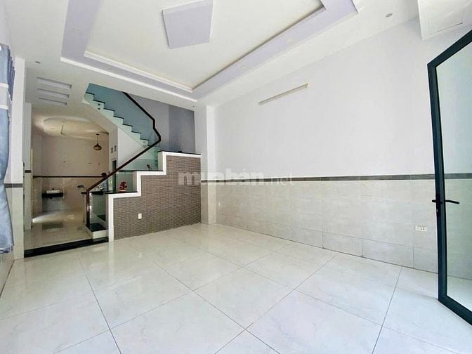 bán nhà DT 5m x 16m = Cn 80m2 giá rẻ chỉ 6 tỷ 9 tL, hẻm ô tô xe hơi