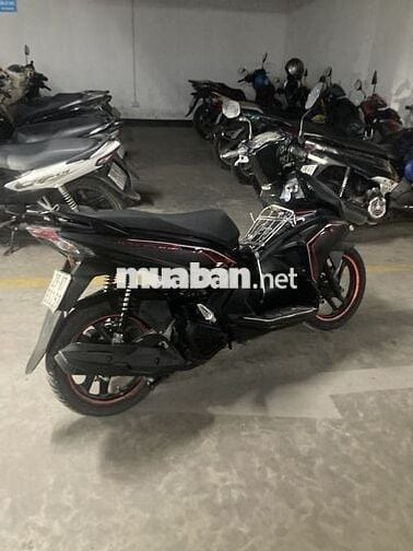 Bán xe máy Honda Air Blade, Gia đình đi ít.