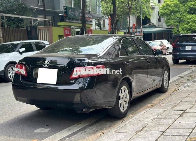 Toyota Camry Mỹ LE 2.5 sx 2009 siêu đẹp