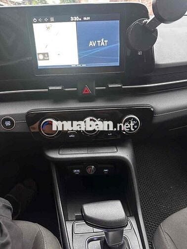 Hyundai Accent 2025 - 12000 km