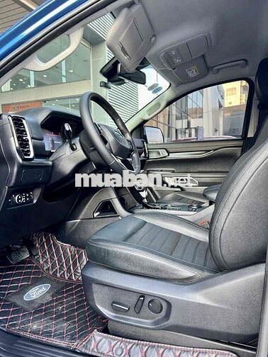 Ford Everest 2023 Sport  màu xanh hiếm, ht góp