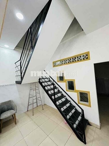 🌹Trịnh Đình Trọng 52m2, 3 tầng, Dt: 4 x 13, Giá: 5.4 tỷ 🌹 Hòa Thạnh -