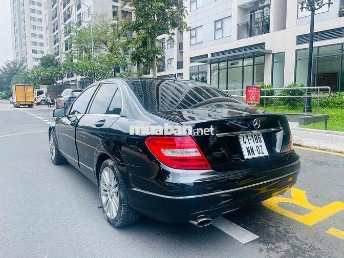 Mercedes Benz C Class 2011 C250 - 110000 km