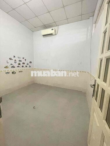 Nhà 2 phòng hẻm ô tô đường Tầm Vu